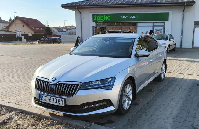 skoda Skoda Superb cena 82500 przebieg: 155000, rok produkcji 2020 z Radzymin